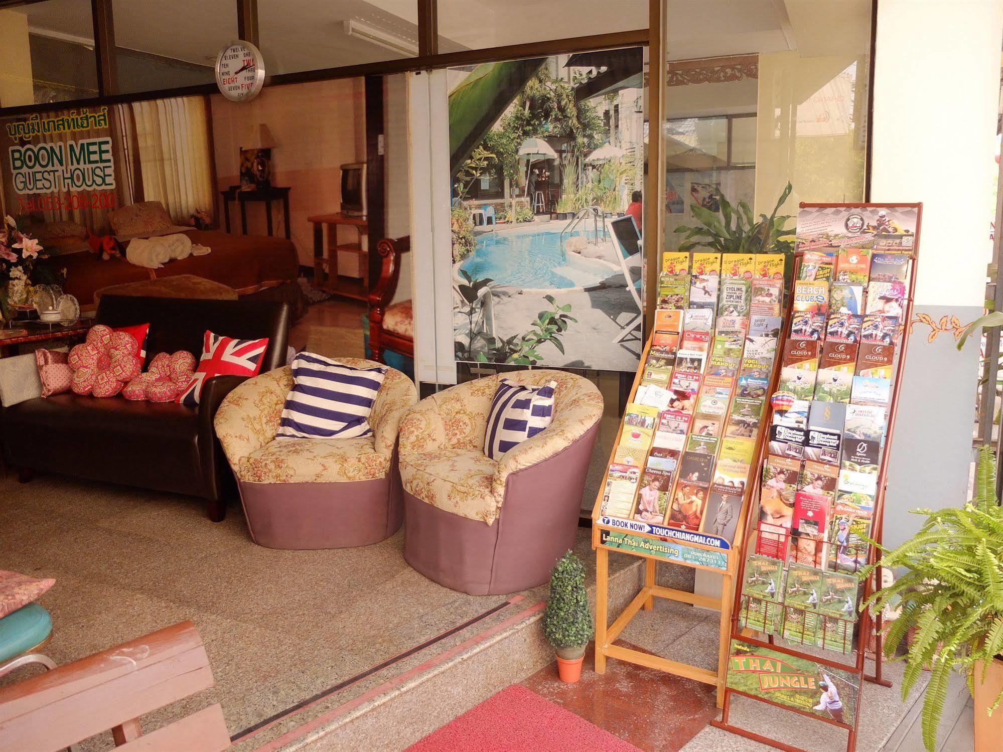Boonmee Guest House เชียงใหม่ ภายนอก รูปภาพ